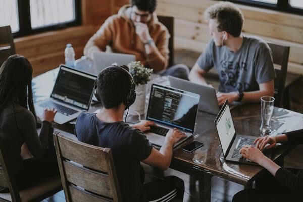Analysis of Technology Usage of Teens: Correlating Social Media, Technology Use, Participation in Sports, and Popularity 